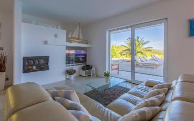 Villa Verbanicum in Vrbnik