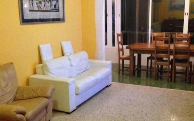 Apartamentos Gandia Low Cost 3000