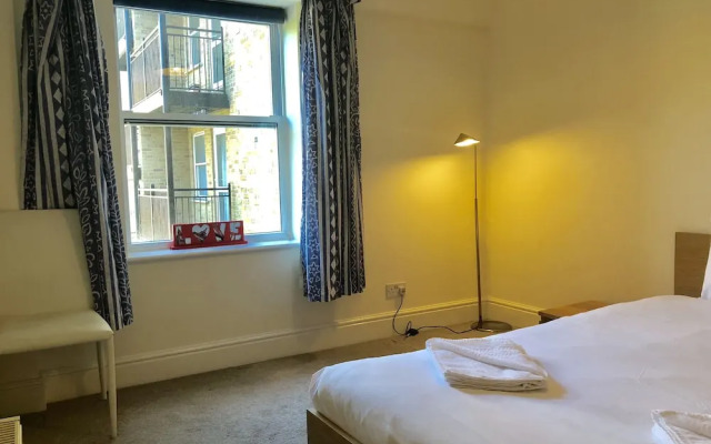 Stylish Apartments in Victoria & Westminster