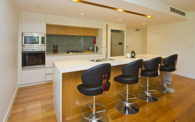Maggies Beachfront Apartments