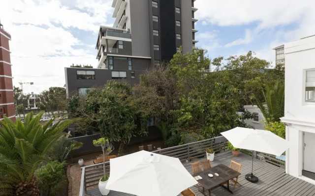 DS Backpackers Hostel