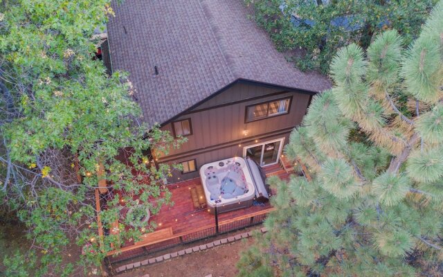 Modern Moonridge Manor