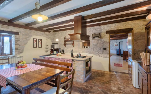 Holiday Home In Zminj