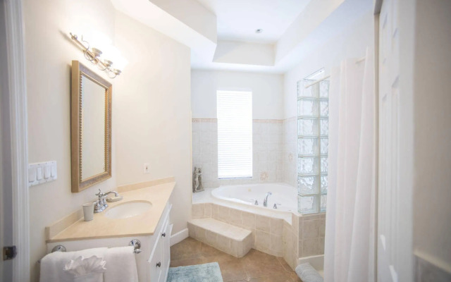 Shangri-La Boutique Bed & Breakfast