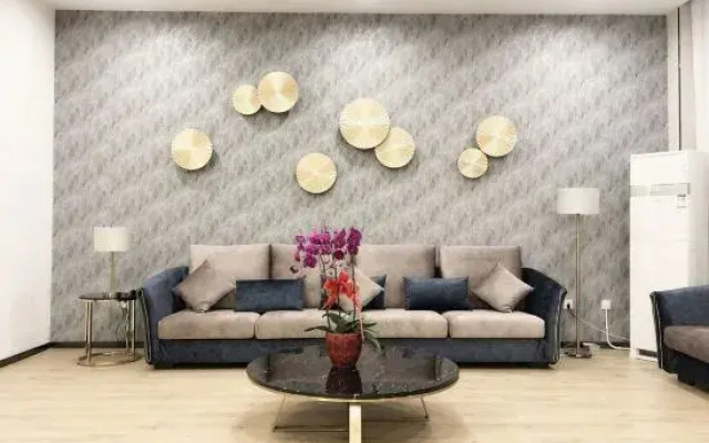 Zhongyuan Hotel