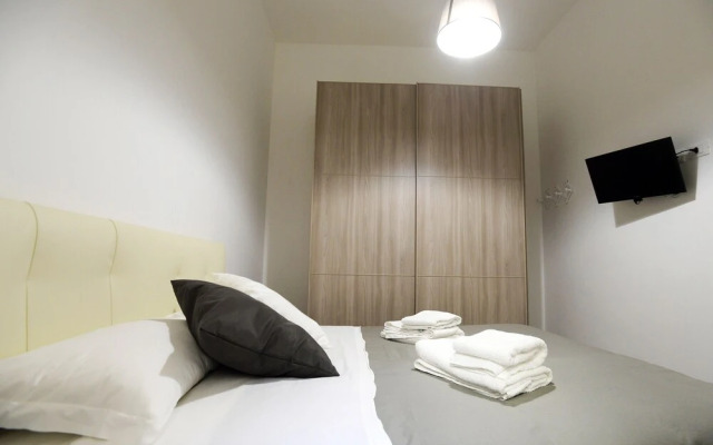 Laterano White Home - Colosseo