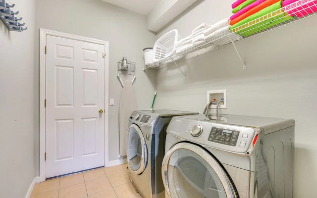 Luxury Championsgate Home Near Disney Parks!