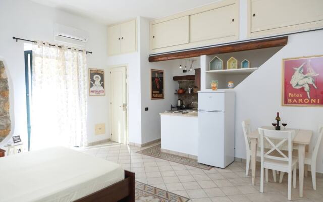 Central Apartment With Balcony