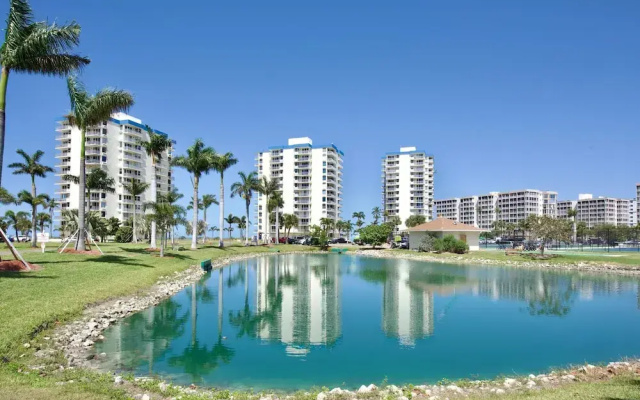 Estero Beach & Tennis 807-c
