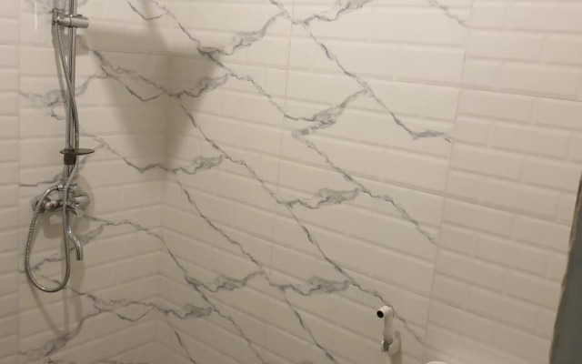 OYO 1251 Residence 8