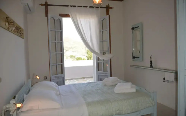 Zephyrus Sunset House