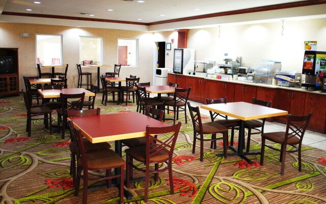 Magnuson Hotel Commerce