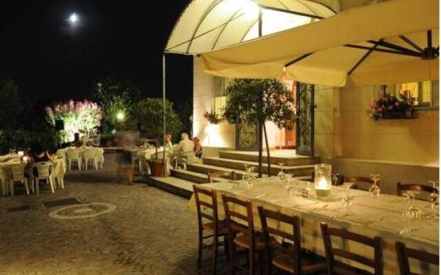 Villa Lussana