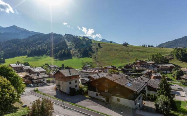 Appartement La Clusaz, 4 pièces, 6 personnes - FR-1-304-35