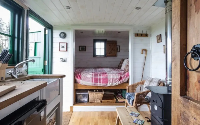 Peat Gate Shepherd's Hut