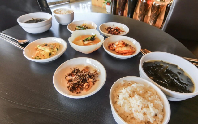 The Lux Tourism Hotel Geoje