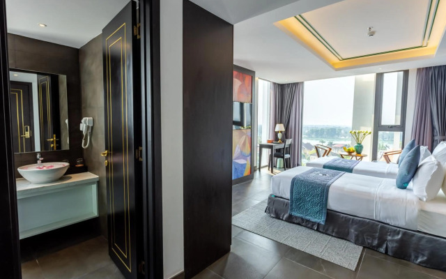 White Lotus Hue Hotel