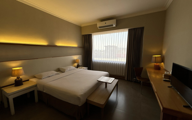 Bali World Hotel – Guest Rooms – Bandung