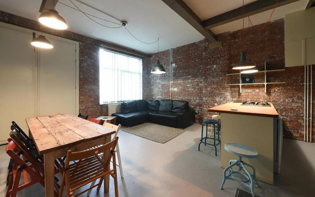 Mason Street Apartment Sleeps 16