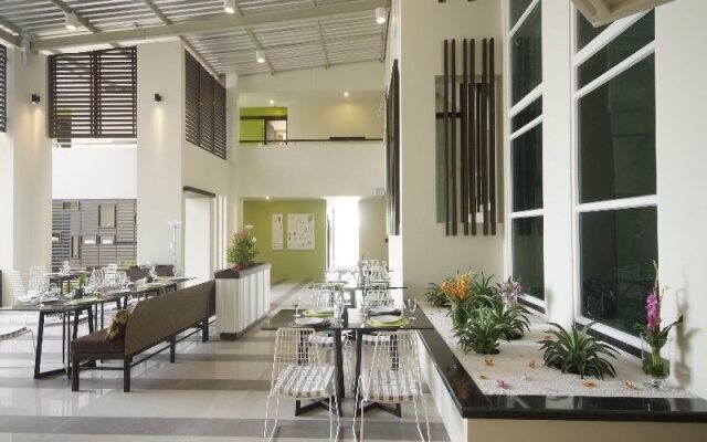 Sala@ Hua Hin Service Apartment and Hotel