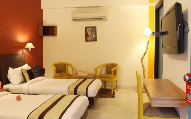 Capital O 2457 Hotel Green Lotus