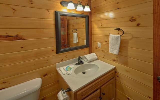 Sweet Tranquility Pool Lodge