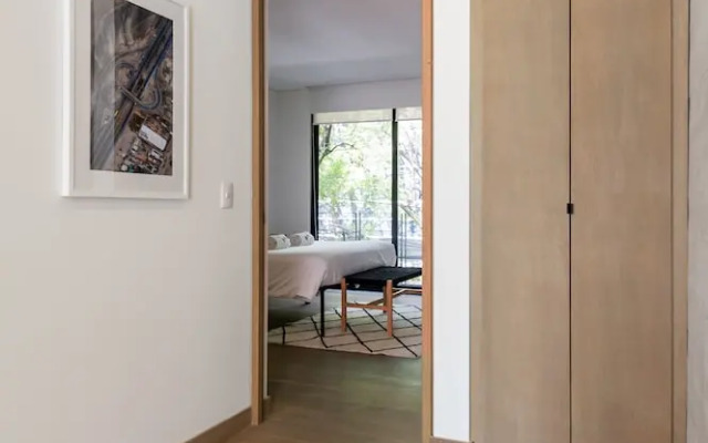 Wynwood House Schiller