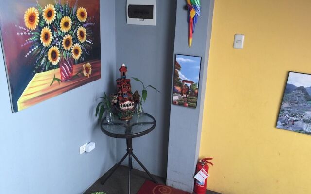 Mundo Albergue Aeropuerto