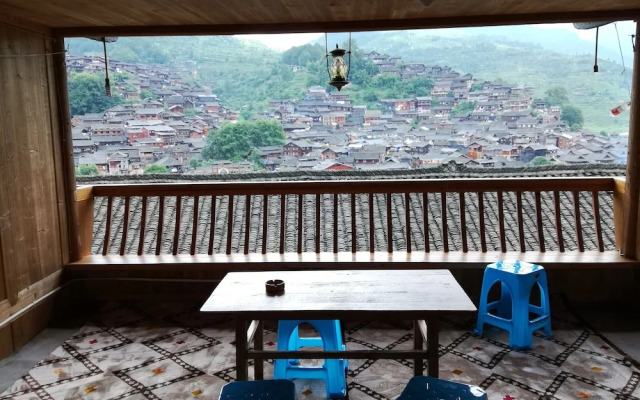 Spring Orchid Youth Hotel