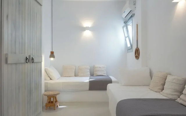 Flisvos Beach Apartments
