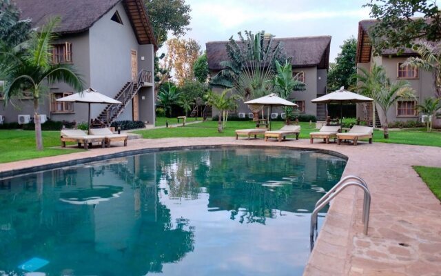 Weru Weru River Lodge