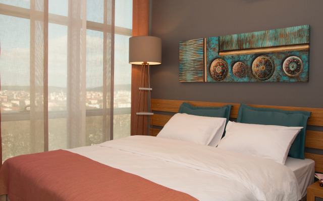 Zin D Home Dudullu Suits