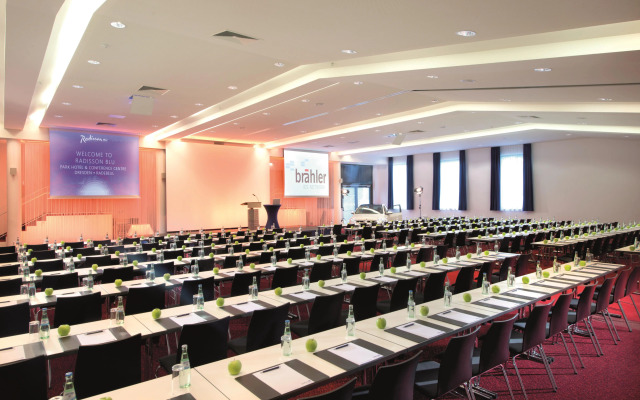 Radisson Blu Park Hotel & Conference Centre