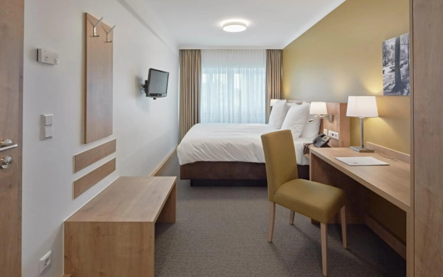 City Hotel