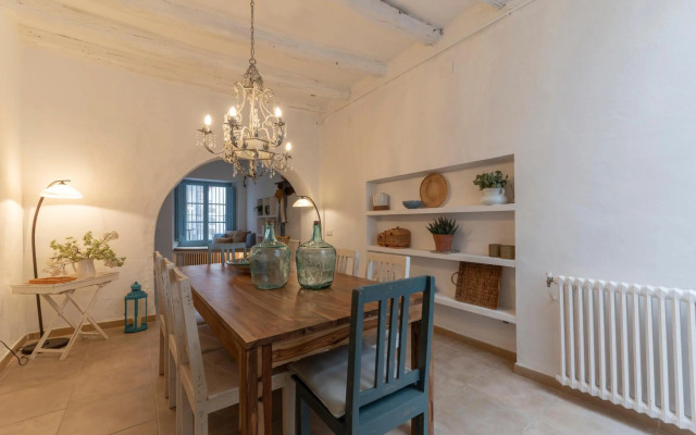 CASA AZUL stunning house a few metres from the bea