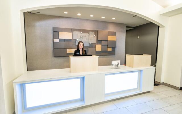 Holiday Inn Express & Suites Las Vegas SW - Spring Valley, an IHG Hotel