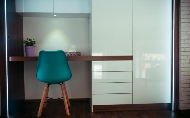 Zeus Design Loft Apartments