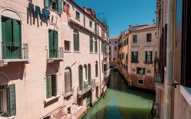 San Marco Boutique Canal View