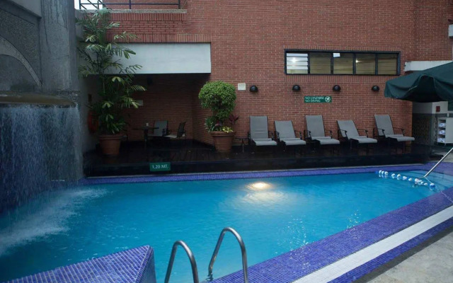 Ambassador Suites Hotel Caracas
