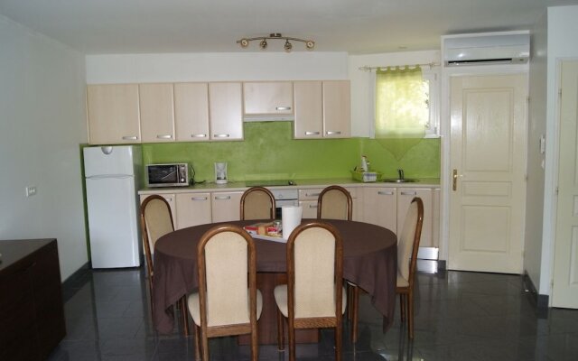 Appart'Hôtel Les Rochers