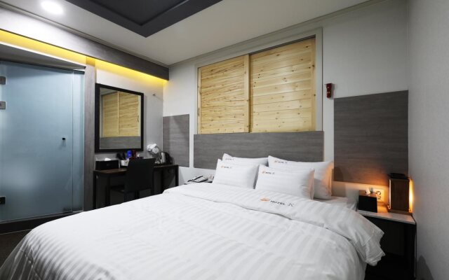 Hotel K