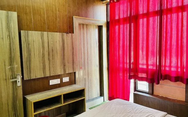 Grand Ganga Resort