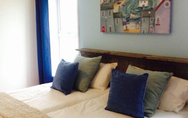Elemental Surf Lodge