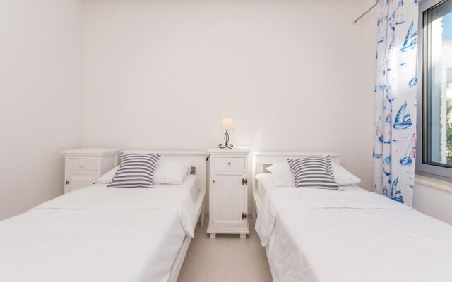 Amazing Apartment in Sukosan With Wifi and 2 Bedrooms