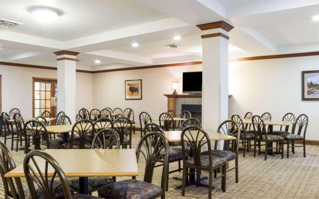 Comfort Inn And Suites Custer