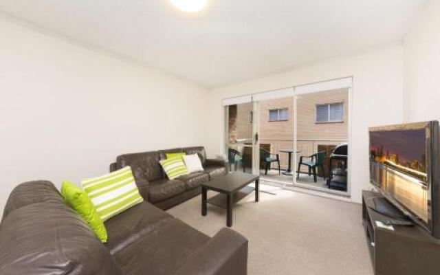 Dolphin Court 1/48 North Street