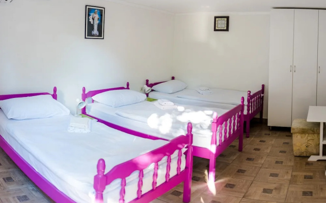 Family guesthouse in forest Ana & Stjepan Nikolic