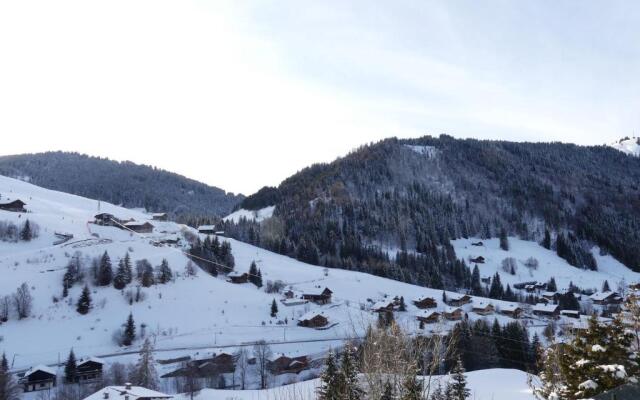 Aravis 1500-11 - 2 Pieces Et Coin Nuit