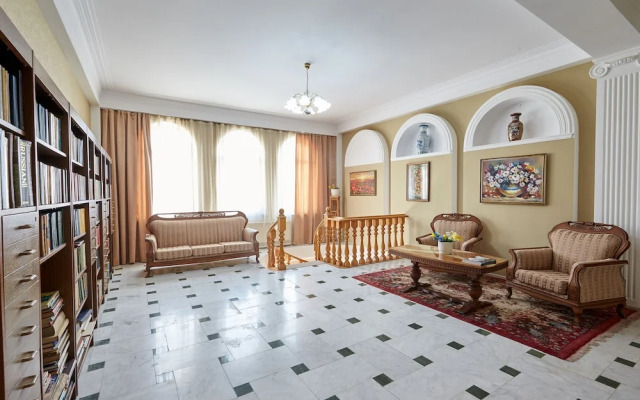 Hotel Antique Resorts