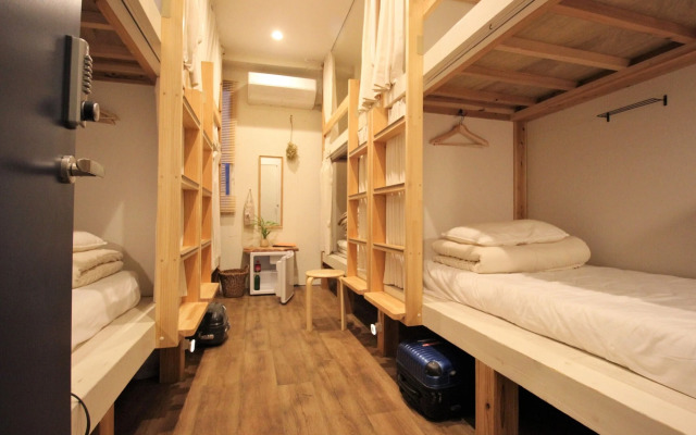 Hostel TOKI